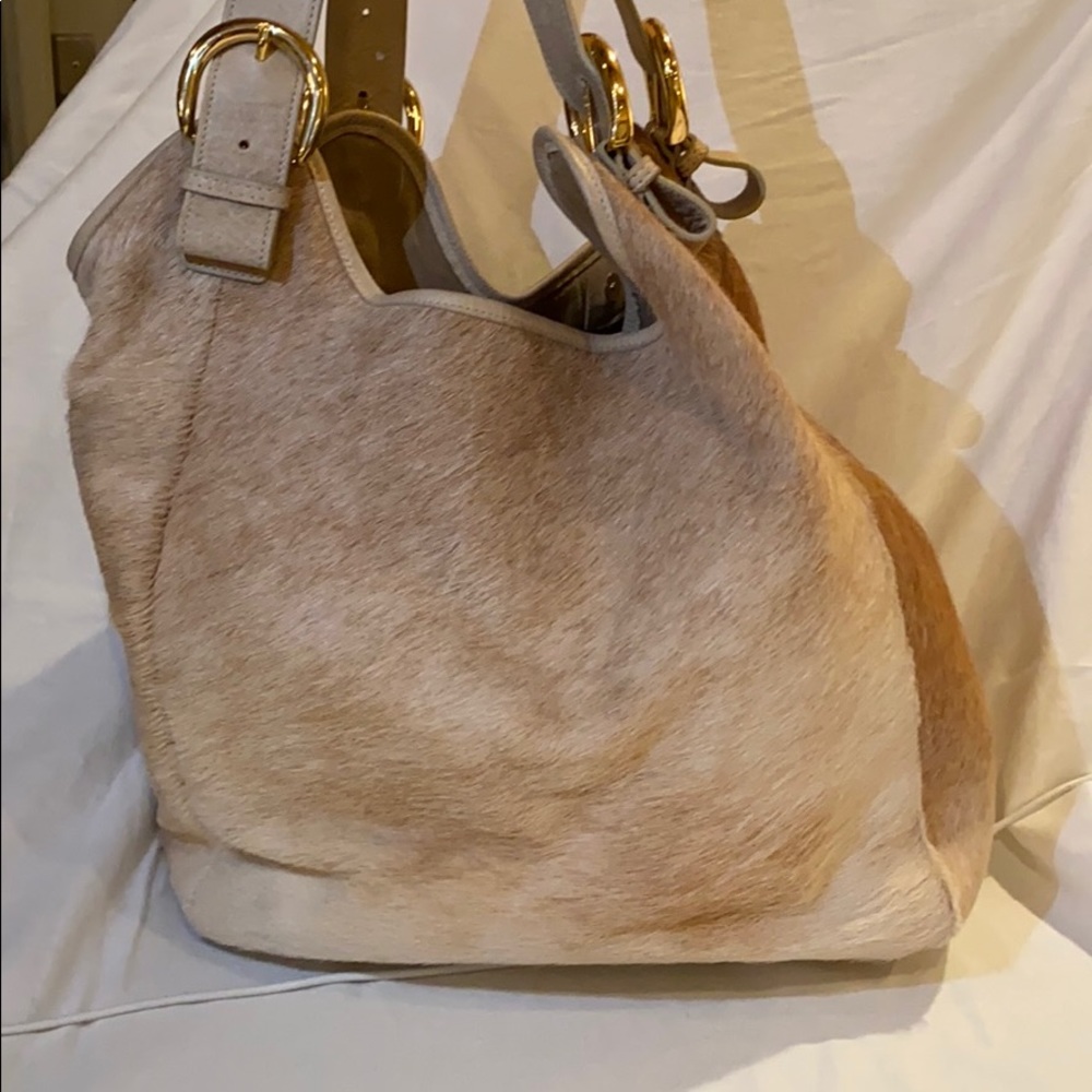 GiGi New York Ellen Hobo